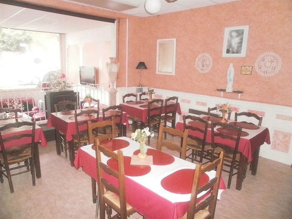 Chalet Saint Louis Lourdes Hotel