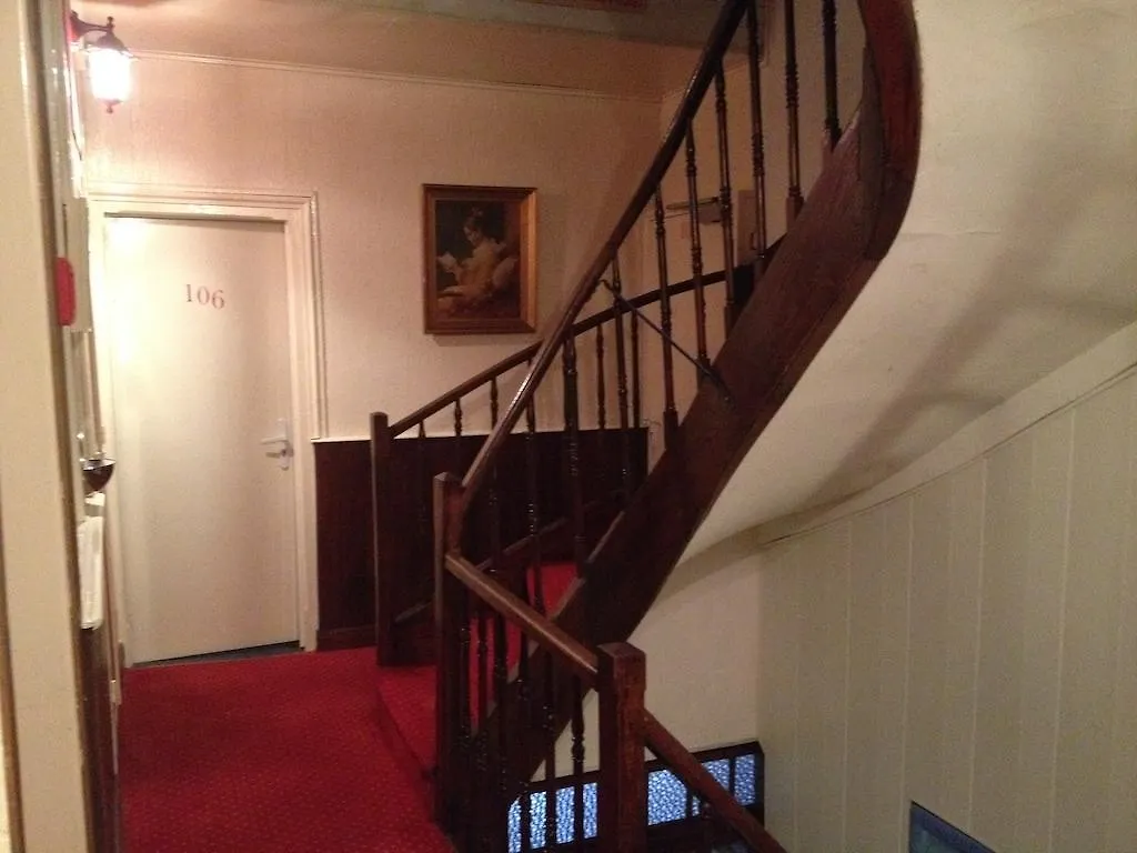 ** Hotel Chalet Saint Louis Lourdes France